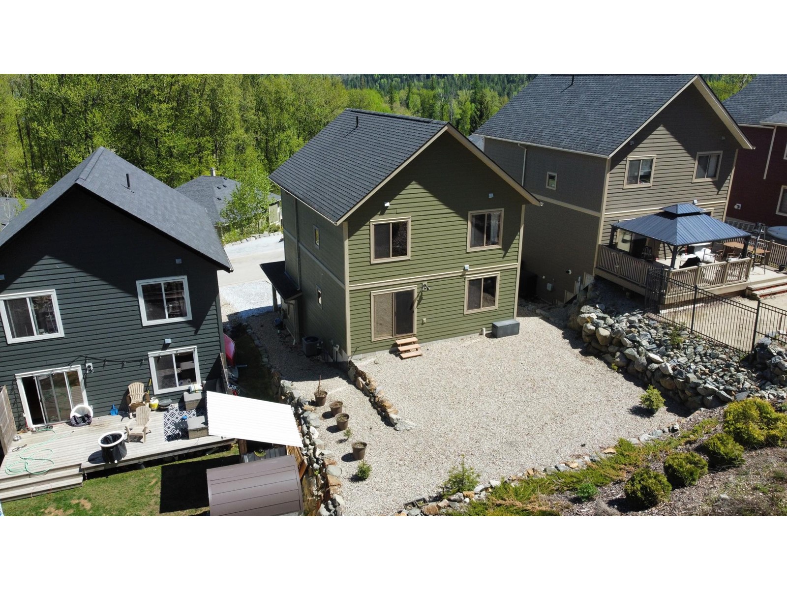 750 Redstone Drive, Rossland, British Columbia  V0G 1Y0 - Photo 6 - 2475058