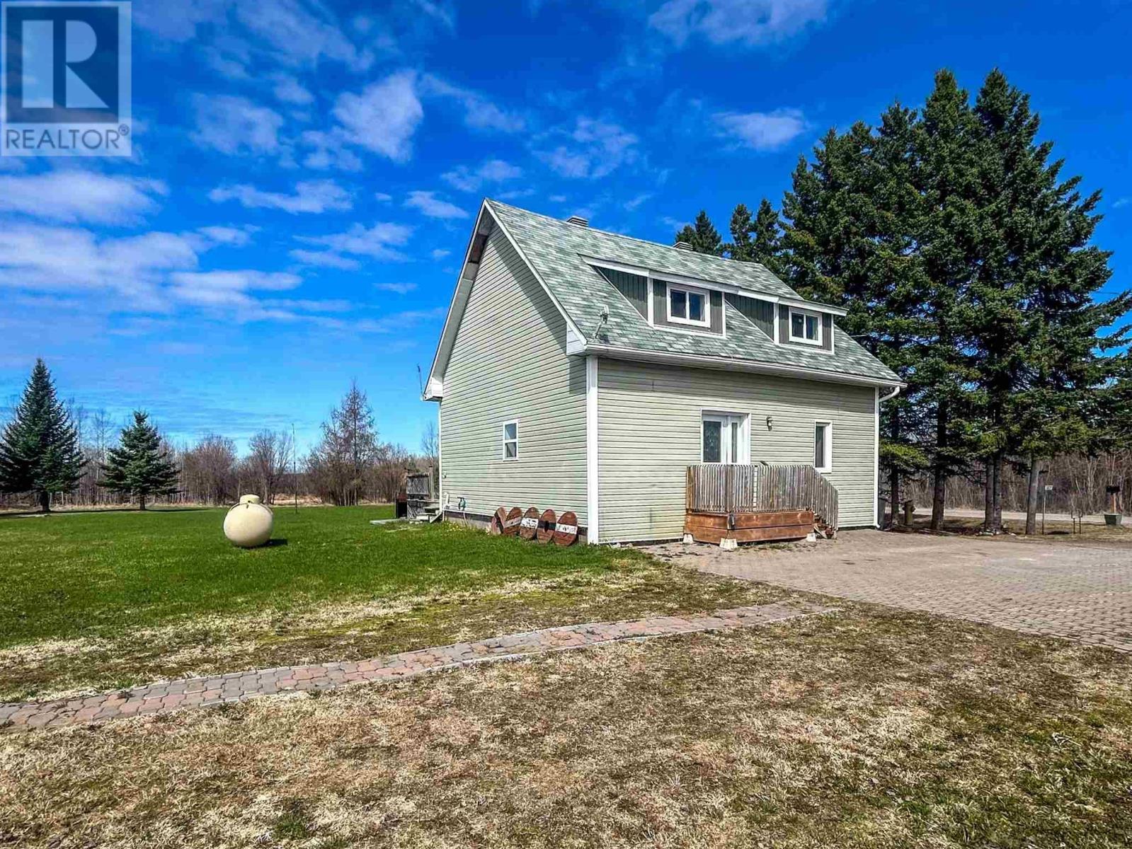 1039 Oil Tank Rd, Iroquois Falls, Ontario  P0K 1G0 - Photo 29 - TM240311