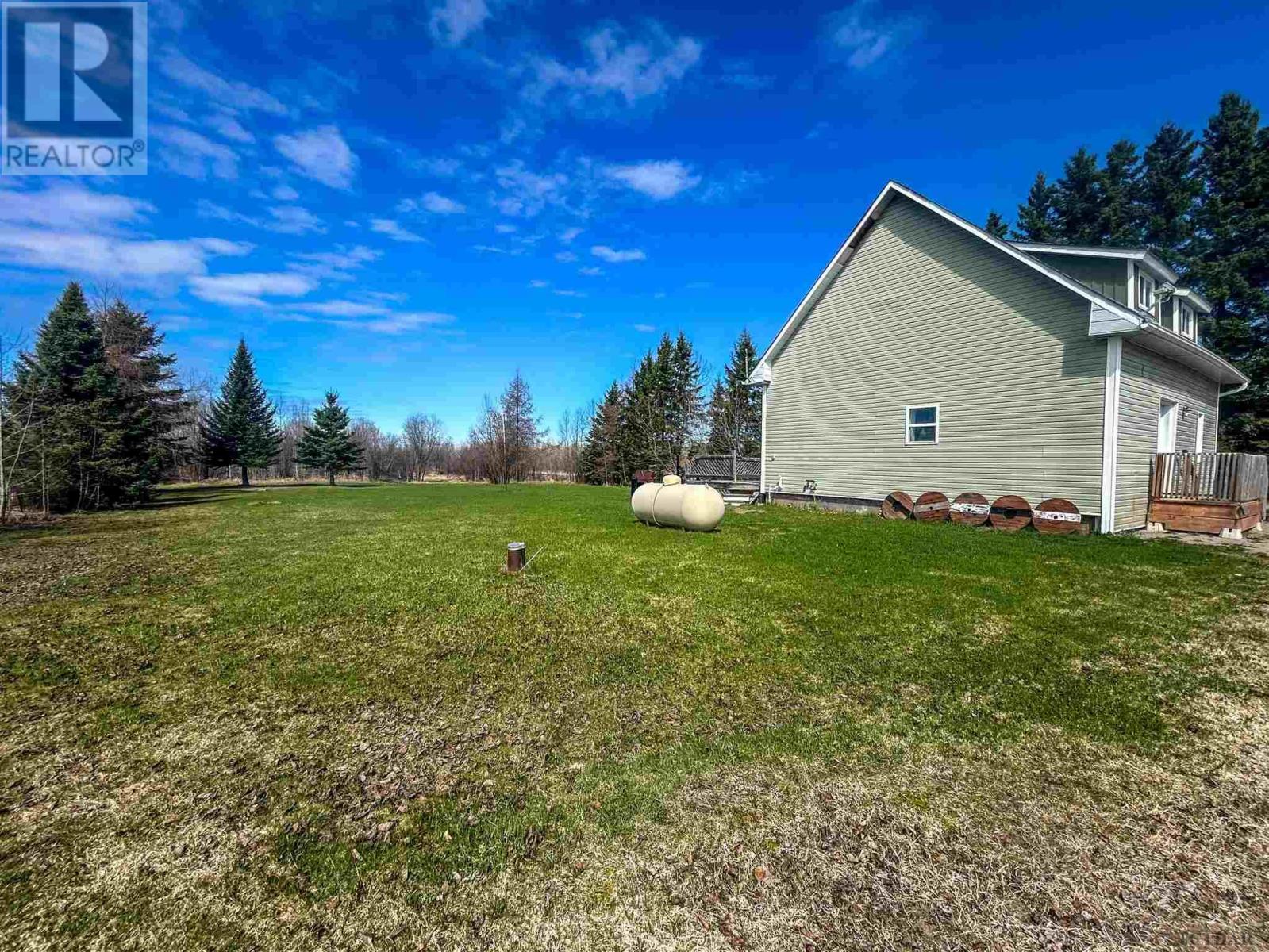 1039 Oil Tank Rd, Iroquois Falls, Ontario  P0K 1G0 - Photo 30 - TM240311