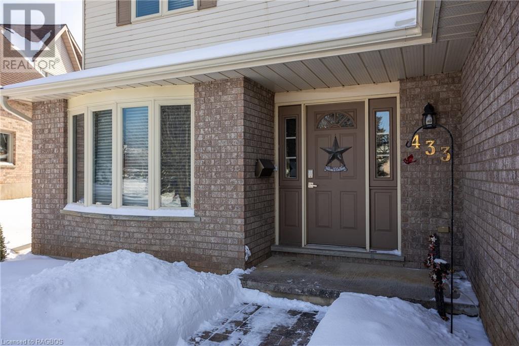 433 8th A Avenue E, Owen Sound, Ontario  N4K 6S8 - Photo 2 - 40537358