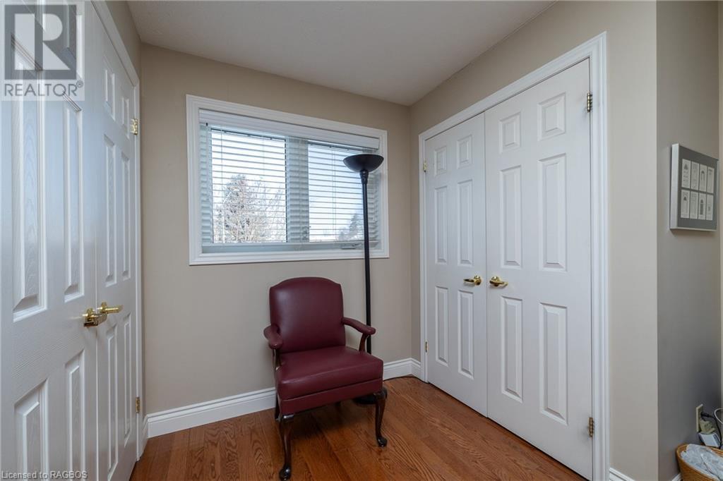 433 8th A Avenue E, Owen Sound, Ontario  N4K 6S8 - Photo 20 - 40537358