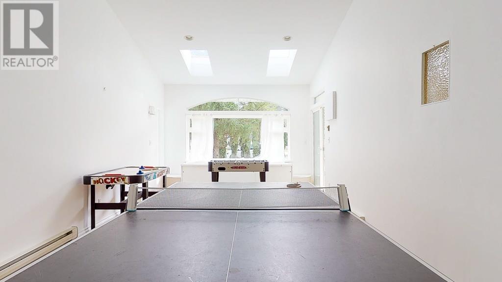 1186 Sunshine Coast Highway, Gibsons, British Columbia  V0N 1V2 - Photo 22 - R2851642