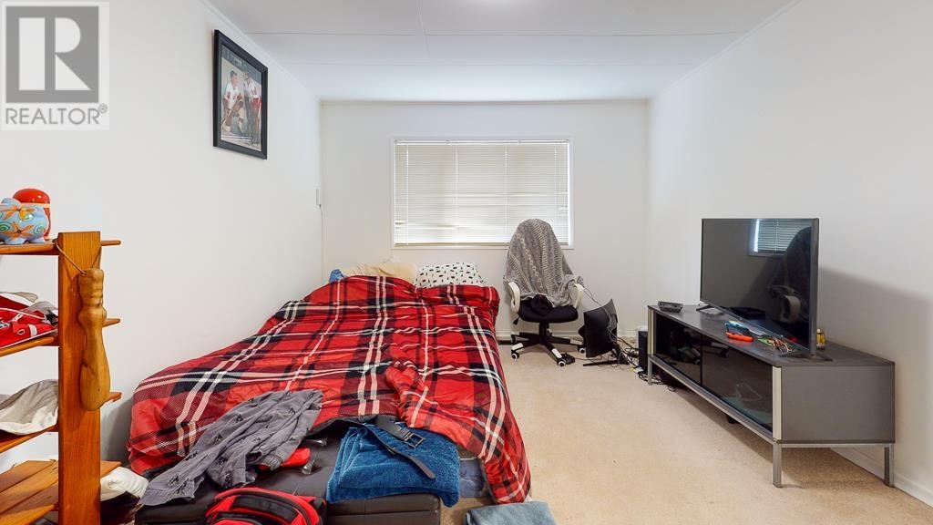 1186 Sunshine Coast Highway, Gibsons, British Columbia  V0N 1V2 - Photo 32 - R2851642