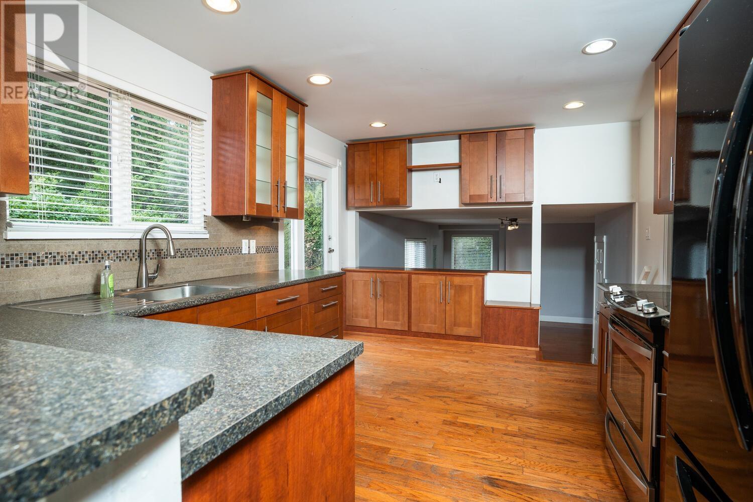 856 55a Street, Delta, British Columbia  V4M 3M4 - Photo 12 - R2851690