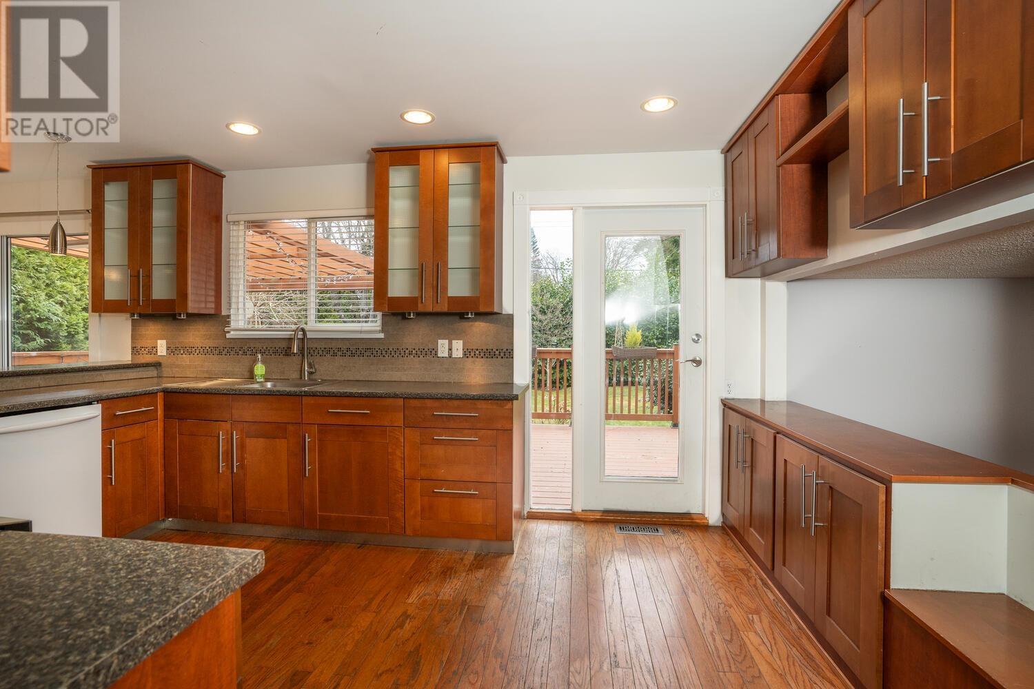 856 55a Street, Delta, British Columbia  V4M 3M4 - Photo 14 - R2851690