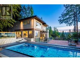 5290 Gulf Place, West Vancouver, Ca