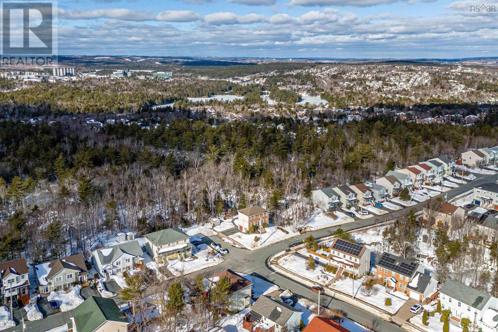 257 Oceanview Drive, Bedford, Nova Scotia  B4A 4H4 - Photo 3 - 202403149