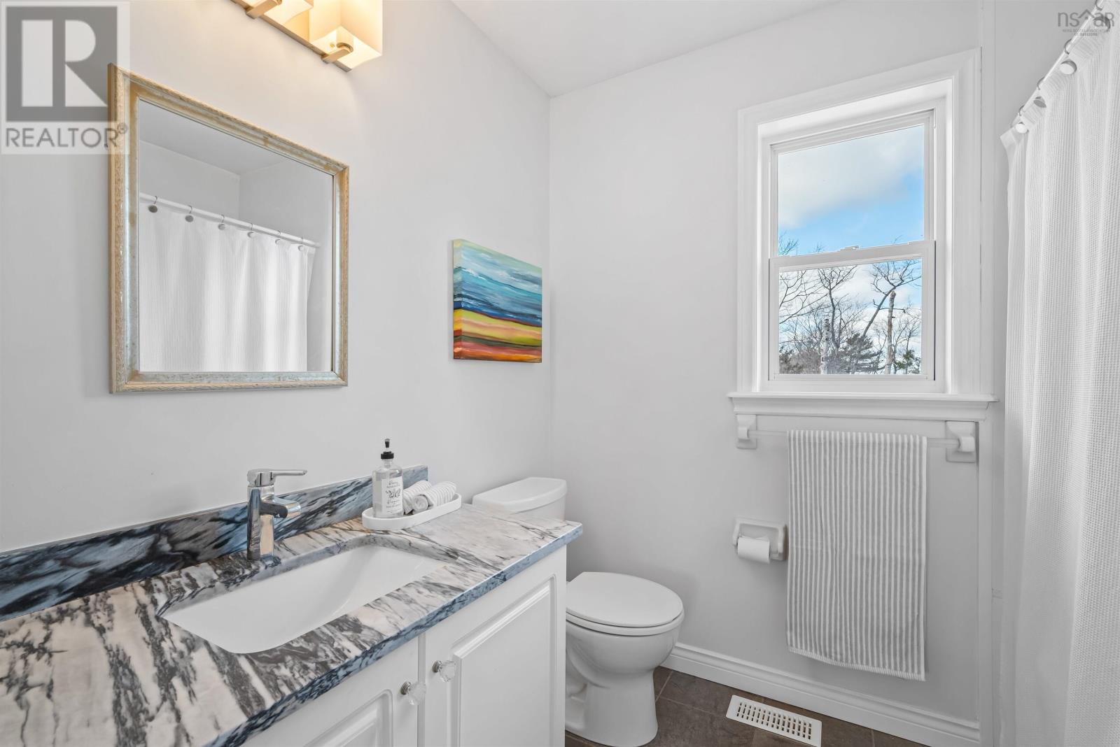257 Oceanview Drive, Bedford, Nova Scotia  B4A 4H4 - Photo 32 - 202403149
