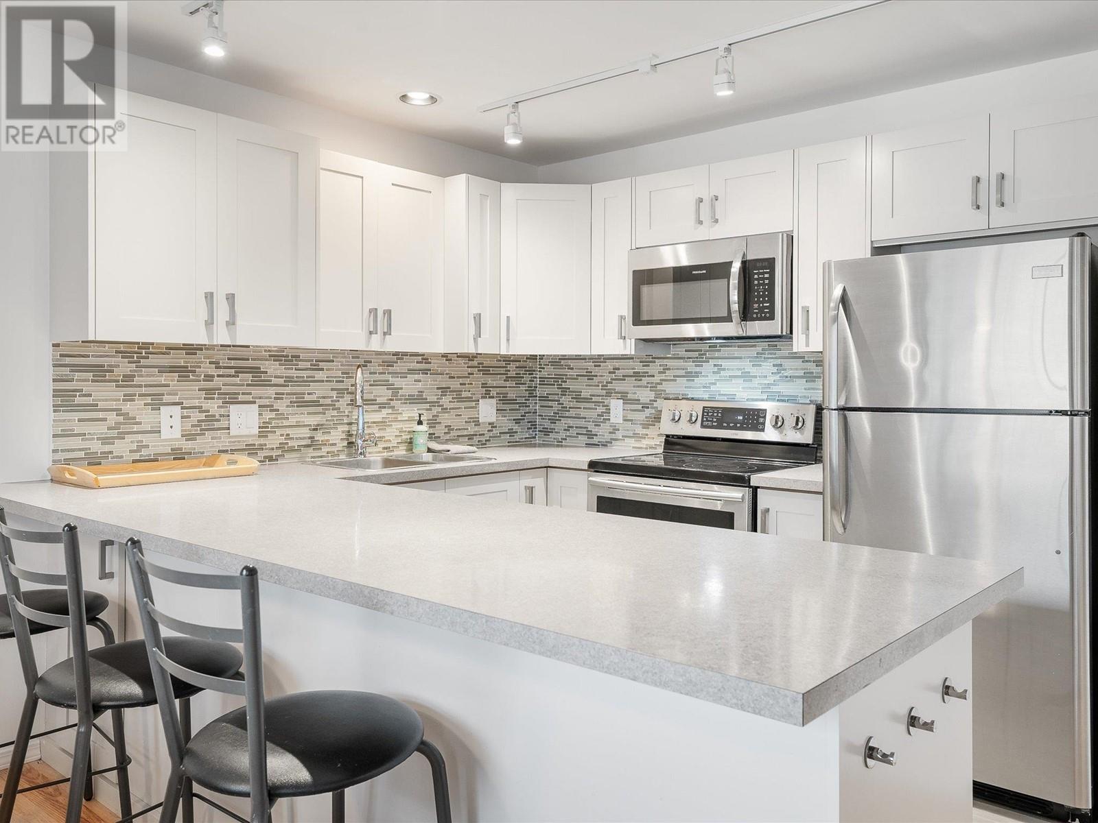 2319 Aspen Court, Whistler, British Columbia  V8E 0A6 - Photo 4 - R2851941