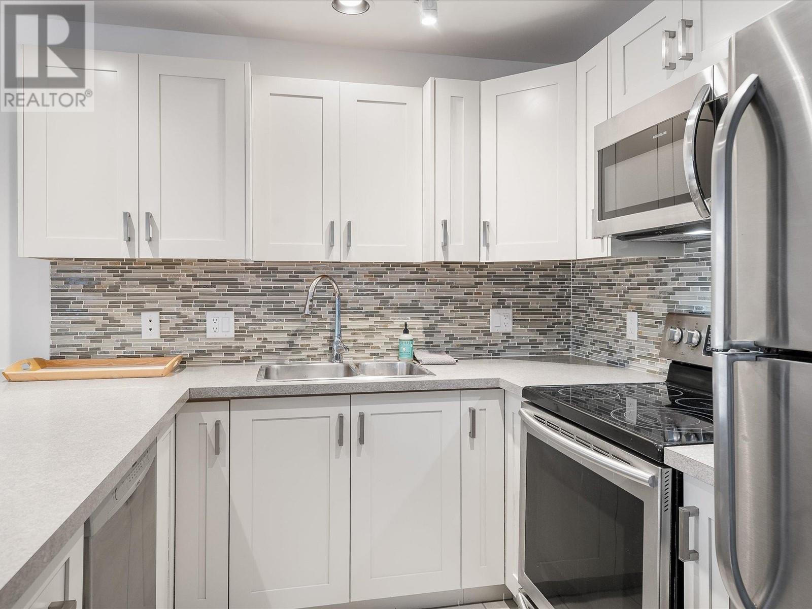 2319 Aspen Court, Whistler, British Columbia  V8E 0A6 - Photo 5 - R2851941