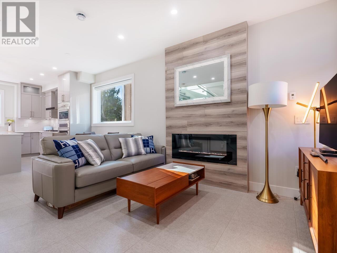 5182 Aberdeen Street, Vancouver, British Columbia  V5R 4M3 - Photo 6 - R2851970