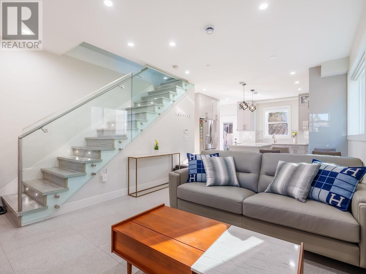 5182 Aberdeen Street, Vancouver, British Columbia  V5R 4M3 - Photo 9 - R2851970