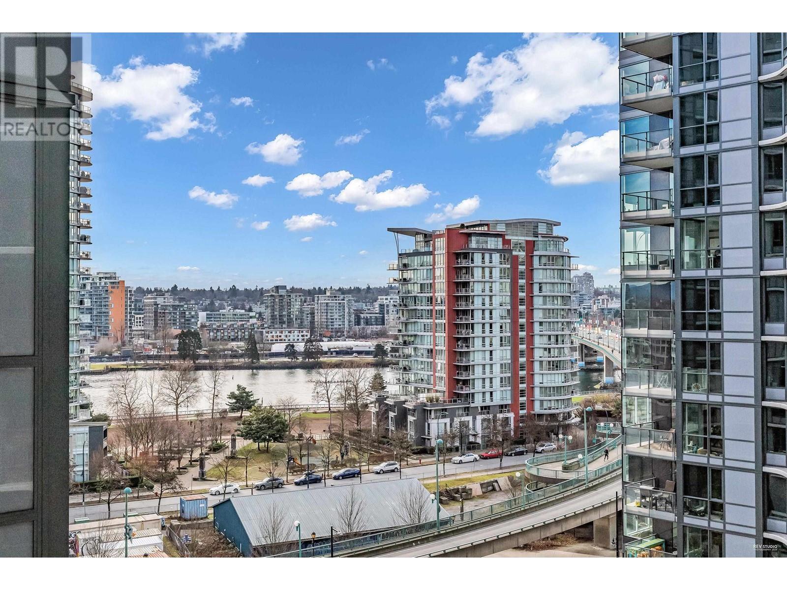 Listing Picture 18 of 25 : 1029 68 SMITHE STREET, Vancouver / 溫哥華 - 魯藝地產 Yvonne Lu Group - MLS Medallion Club Member