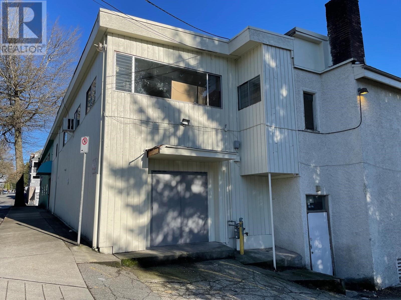 726 Twelfth Street, New Westminster, British Columbia  V3M 4J9 - Photo 5 - C8057783