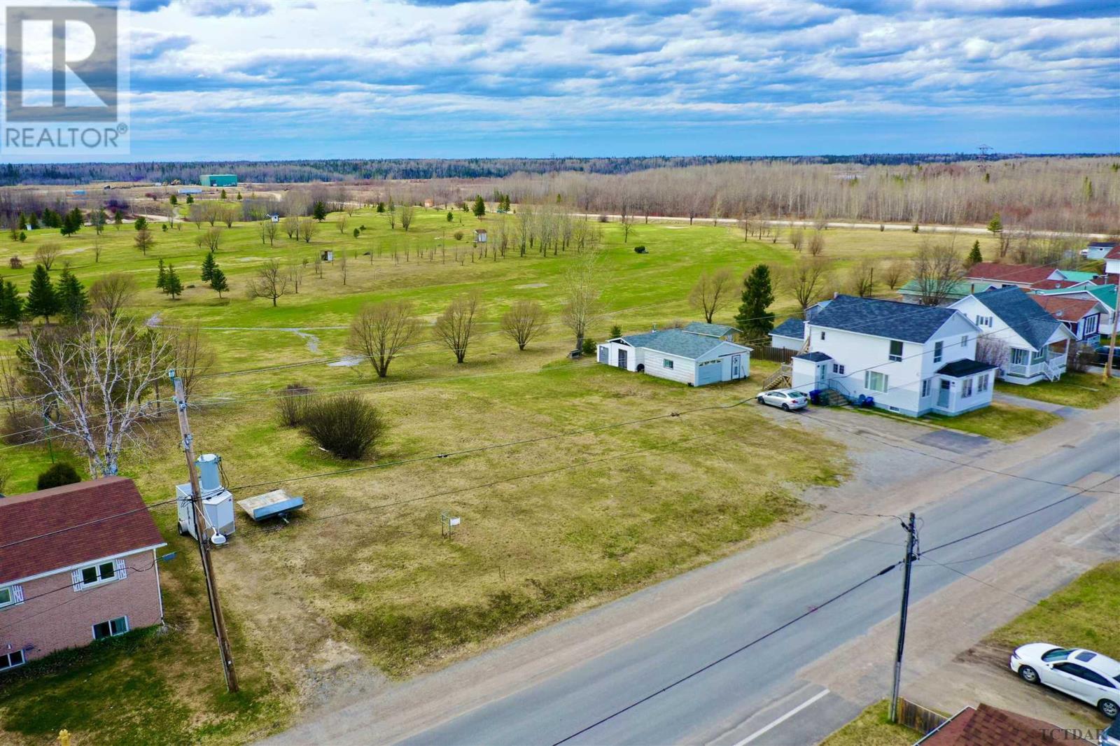 228 And 232 Ross Rd, Smooth Rock Falls, Ontario  P0L 2B0 - Photo 14 - TM240312