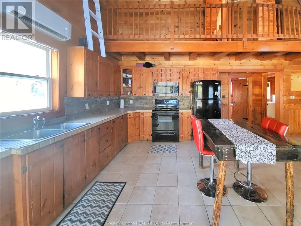 629 Cherryvale Rd, Canaan Forks, New Brunswick  E4Z 5X7 - Photo 3 - M157490