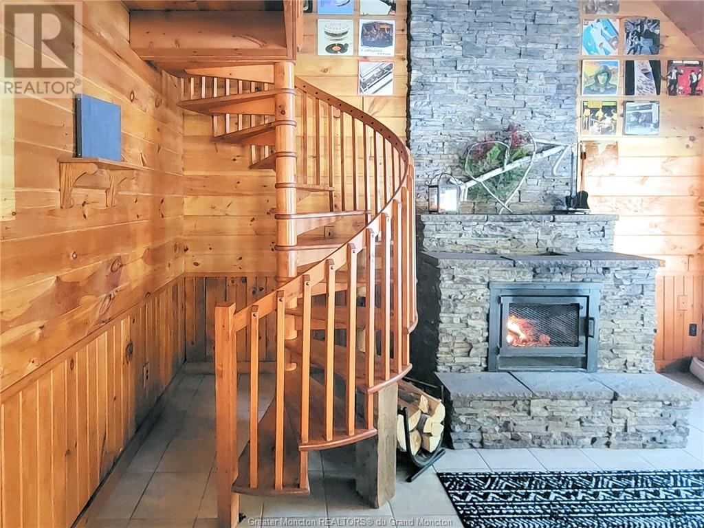 629 Cherryvale Rd, Canaan Forks, New Brunswick  E4Z 5X7 - Photo 9 - M157490
