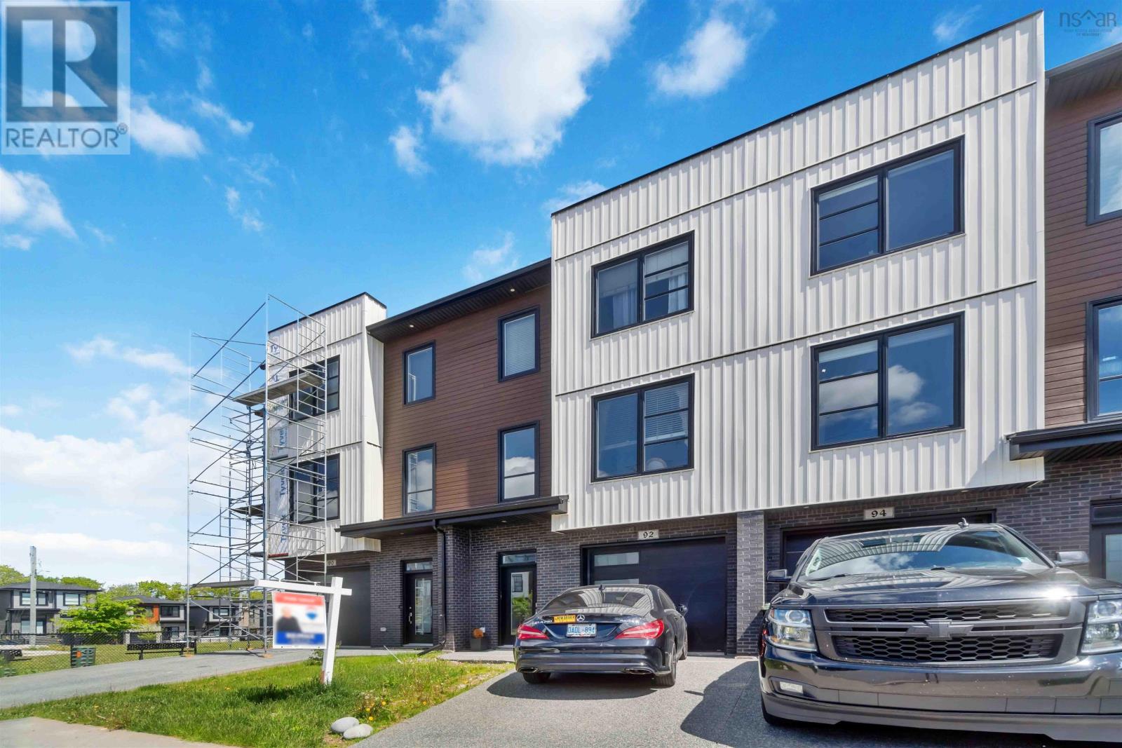 92 Darjeeling Drive, Halifax, Nova Scotia  B3P 0K1 - Photo 2 - 202403187