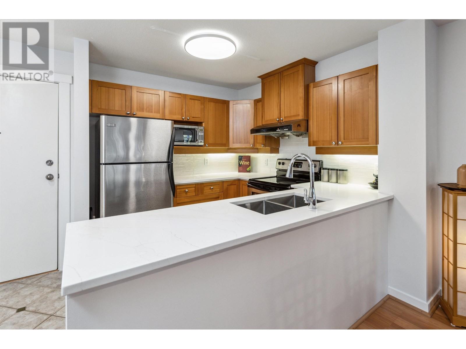 307 1438 Parkway Boulevard, Coquitlam, British Columbia  V3E 3M1 - Photo 7 - R2852018