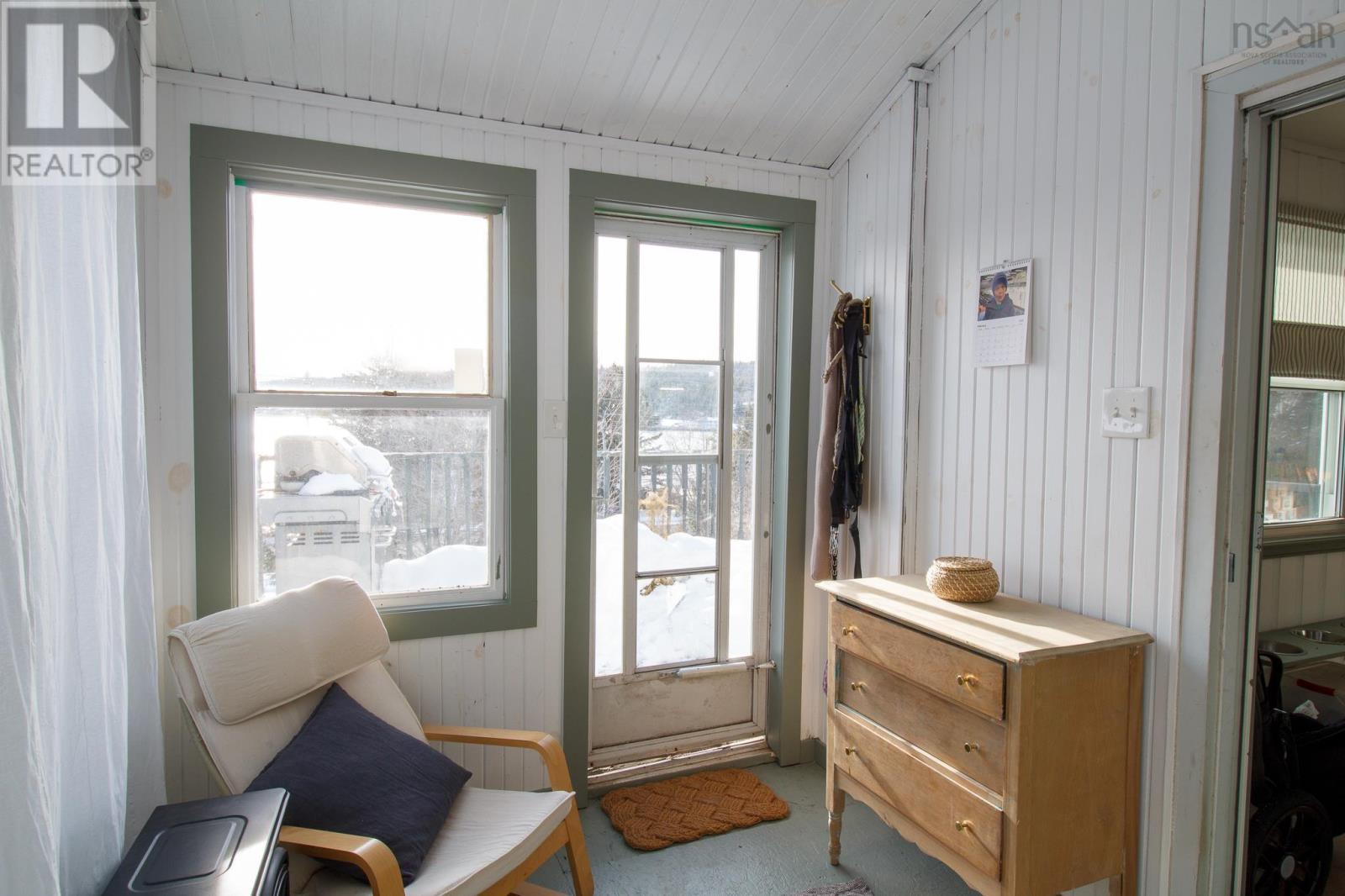 7451 St. Margarets Bay Road, Boutiliers Point, Nova Scotia  B3Z 1S7 - Photo 14 - 202403219