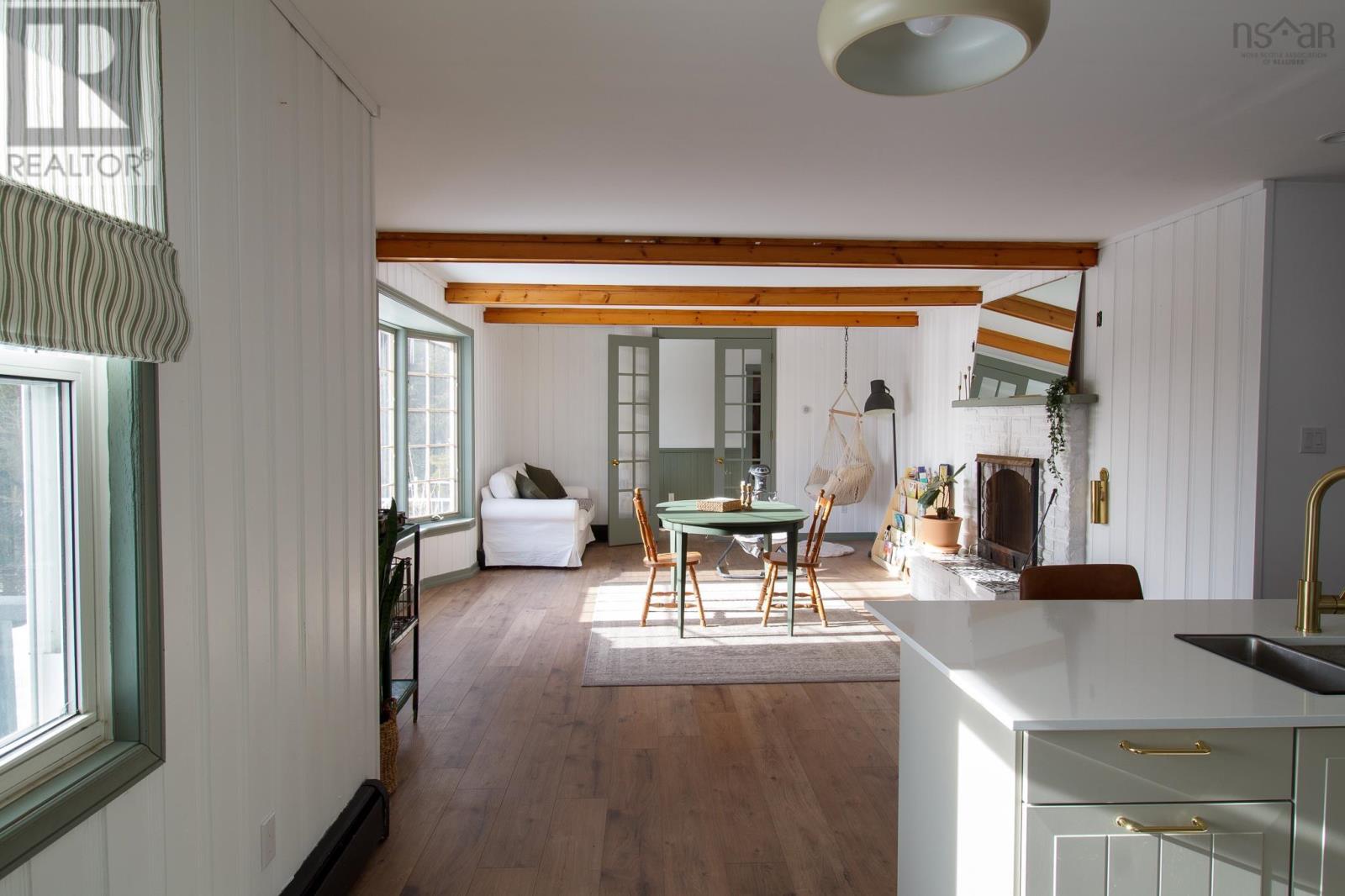 7451 St. Margarets Bay Road, Boutiliers Point, Nova Scotia  B3Z 1S7 - Photo 7 - 202403219
