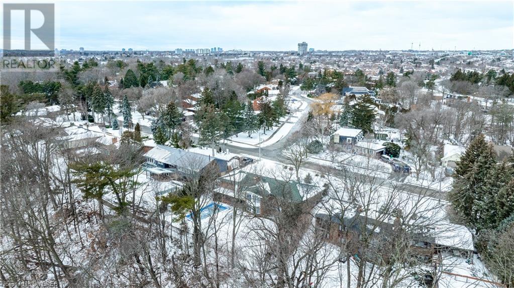 540 Sir Richard's Road, Mississauga, Ontario  L5C 1A2 - Photo 12 - 40543762
