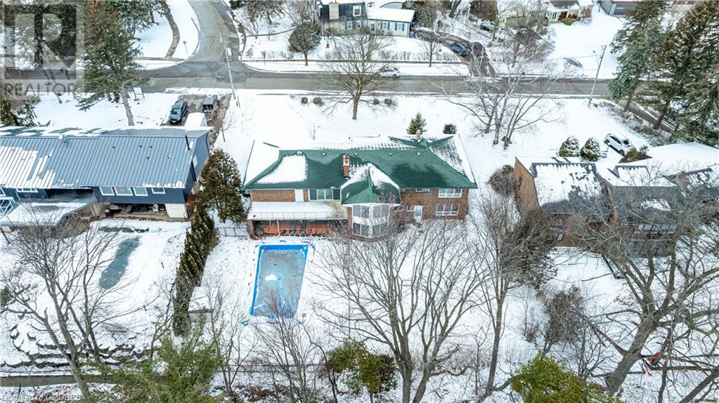 540 Sir Richard's Road, Mississauga, Ontario  L5C 1A2 - Photo 18 - 40543762