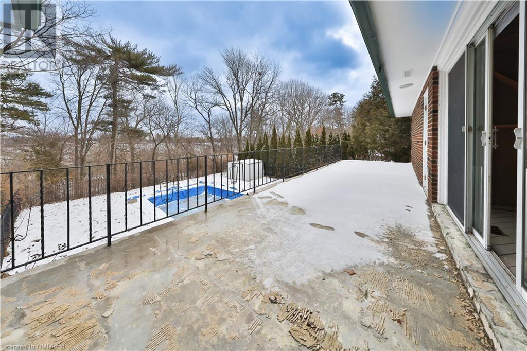 540 Sir Richard's Road, Mississauga, Ontario  L5C 1A2 - Photo 31 - 40543762