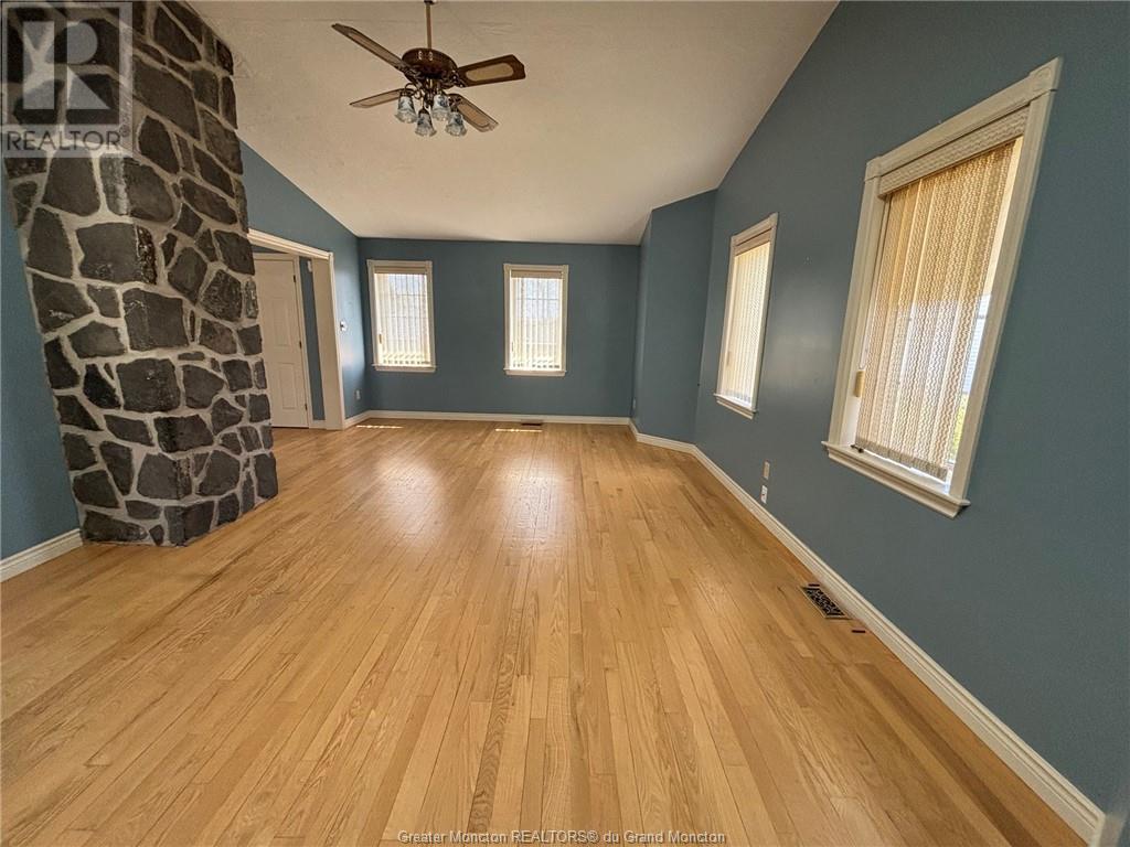 42 Lasalle, Moncton, New Brunswick  E1A 5L6 - Photo 8 - M157388
