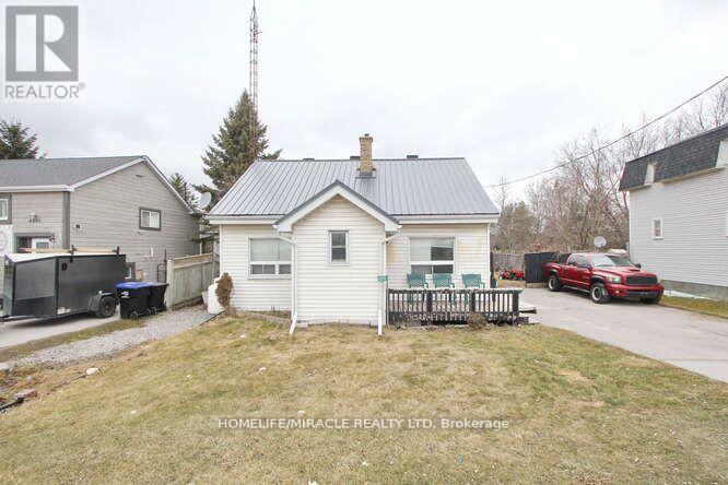 4876 County Rd 90, Barrie, Ontario  L4M 4S4 - Photo 2 - S8085250