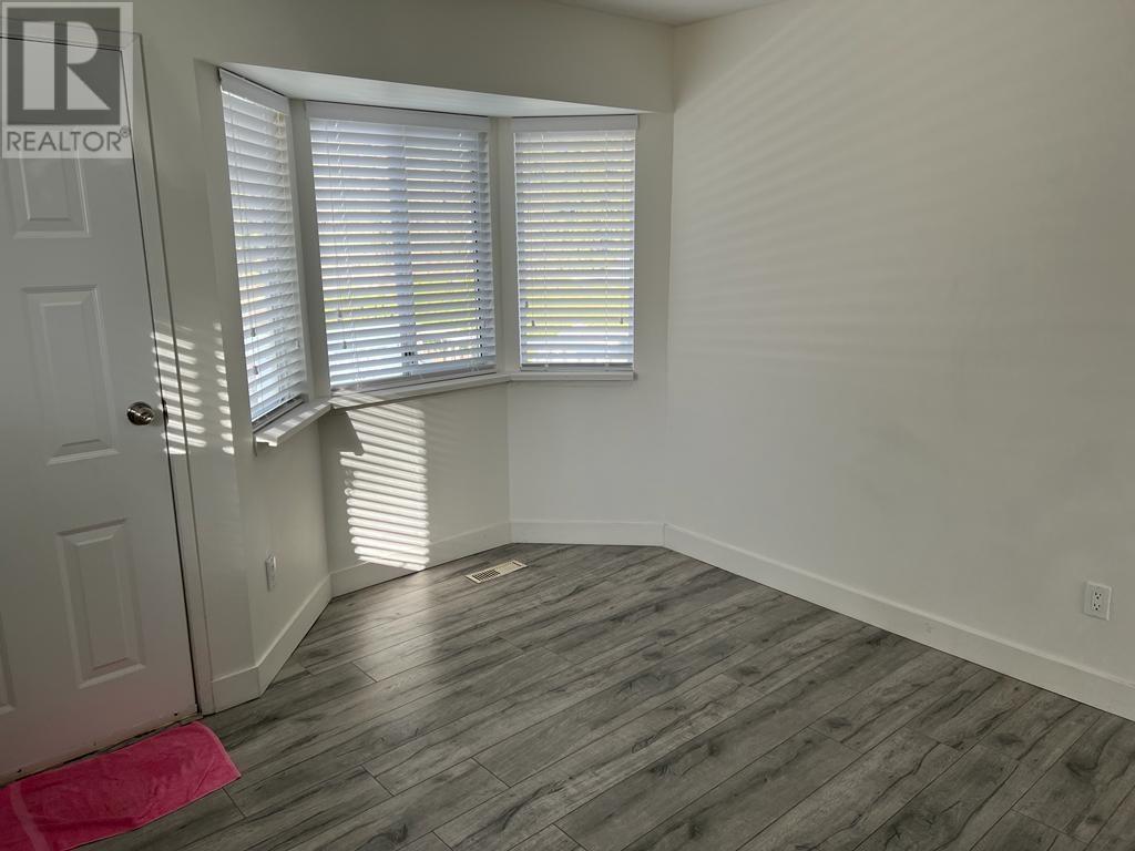 23037 126 Avenue, Maple Ridge, British Columbia  V2X 4P4 - Photo 3 - R2851993