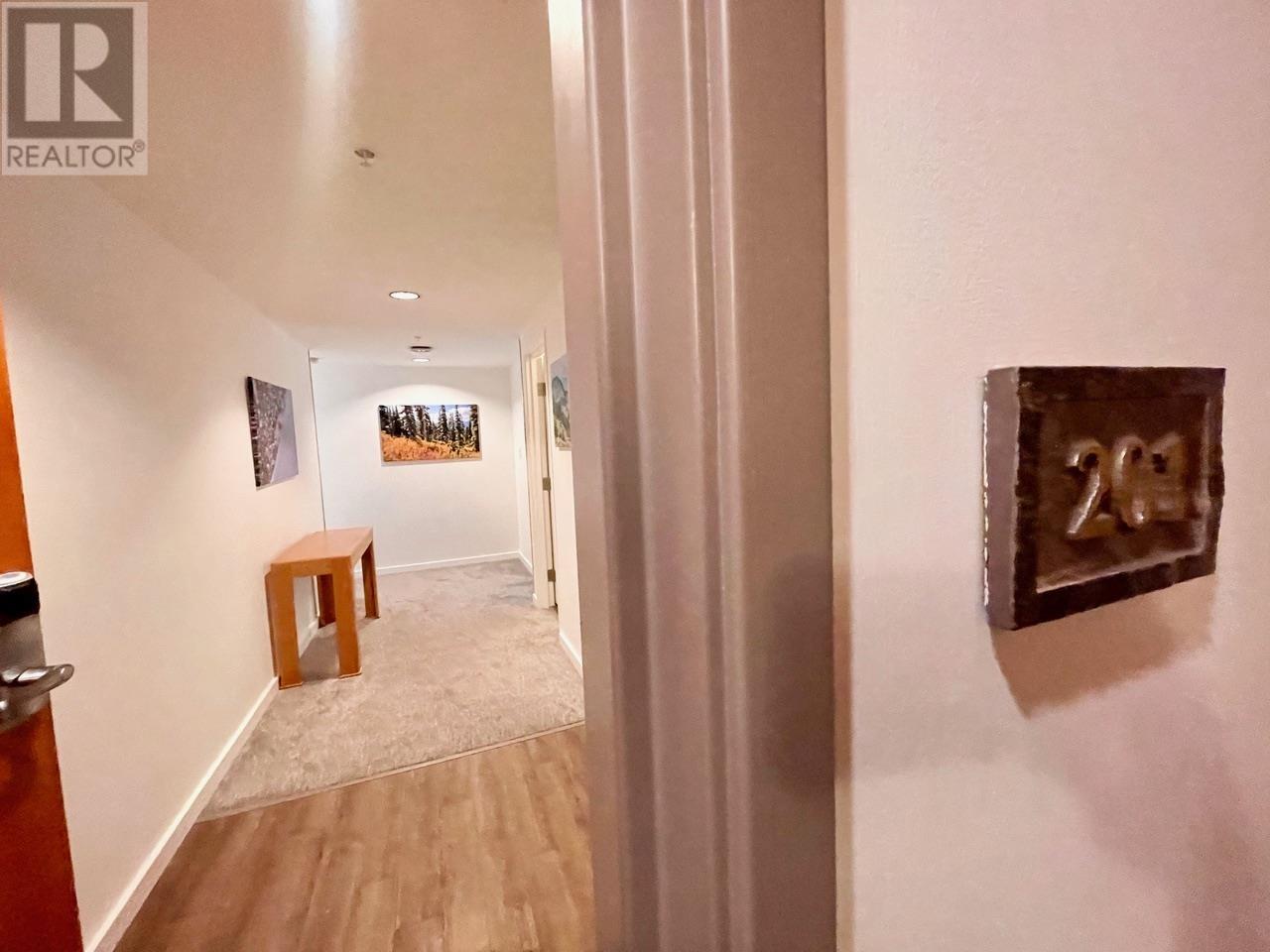 201 Wk 8-4910 Spearhead Place, Whistler, British Columbia  V0N 1B4 - Photo 7 - R2852081