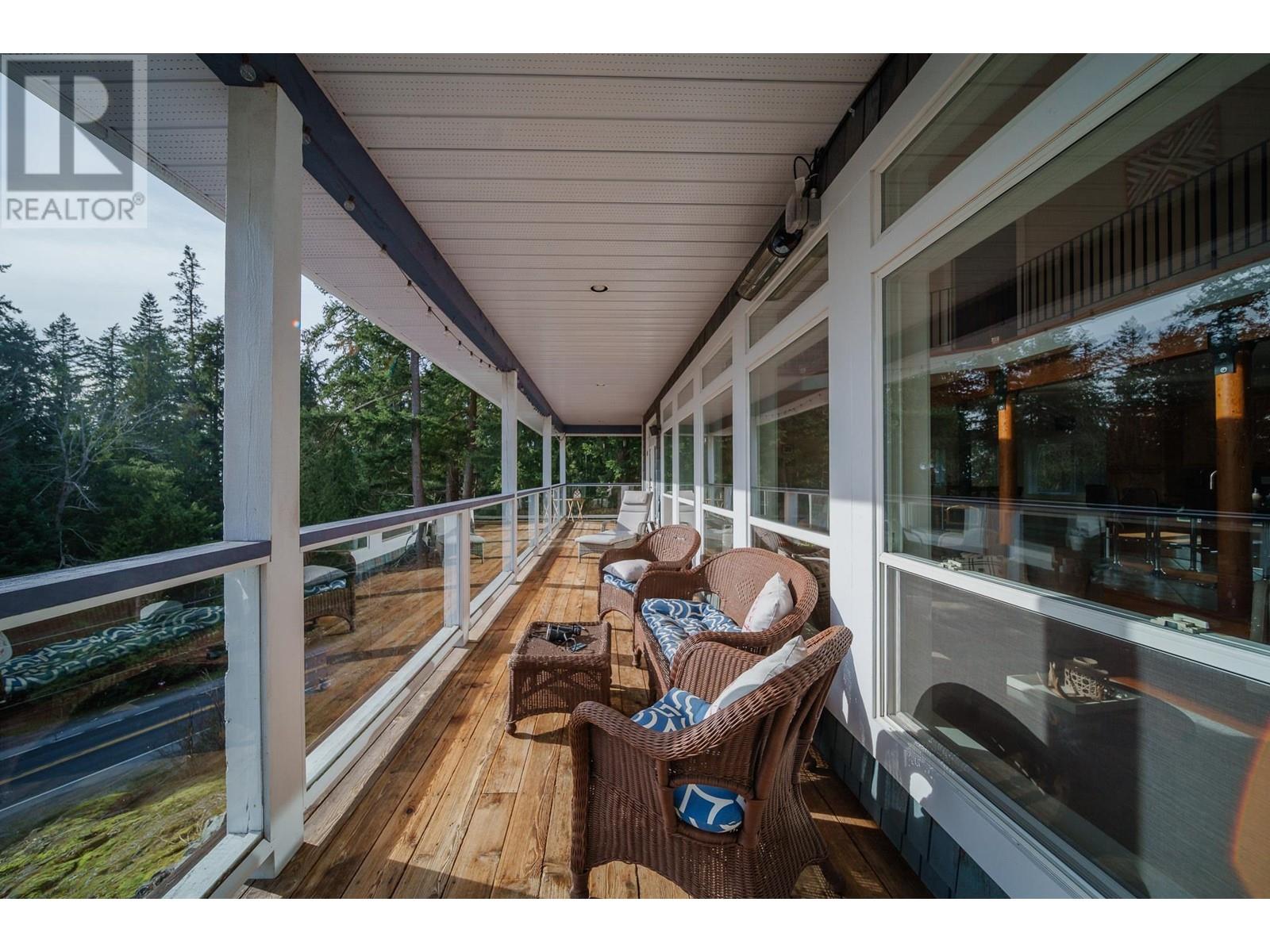 6948 Sunshine Coast Highway, Sechelt, British Columbia  V7Z 0N2 - Photo 12 - R2852036