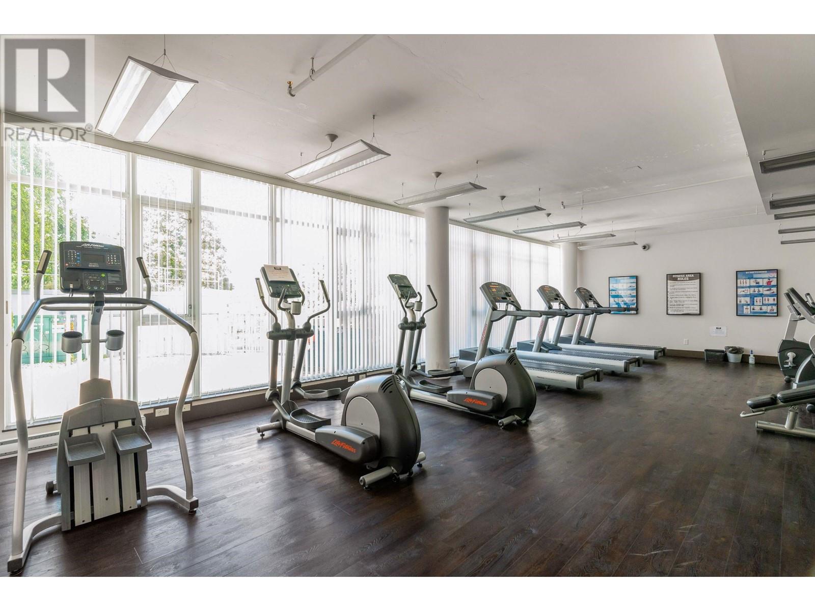 810 4815 Eldorado Mews, Vancouver, British Columbia  V5R 0B2 - Photo 6 - R2851896