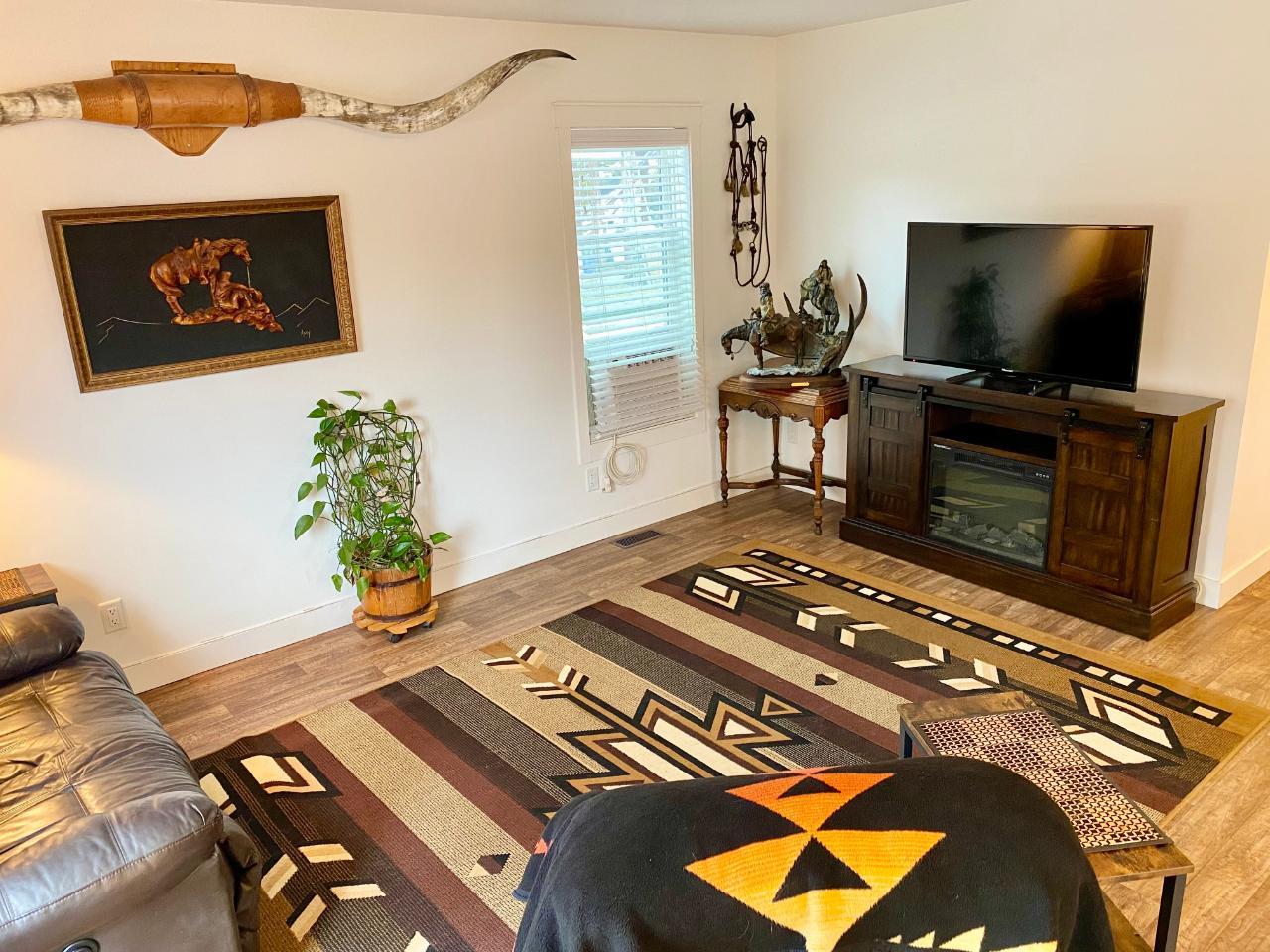 1800 Highway 3, Christina Lake, British Columbia  V0H 1E3 - Photo 14 - 2475086