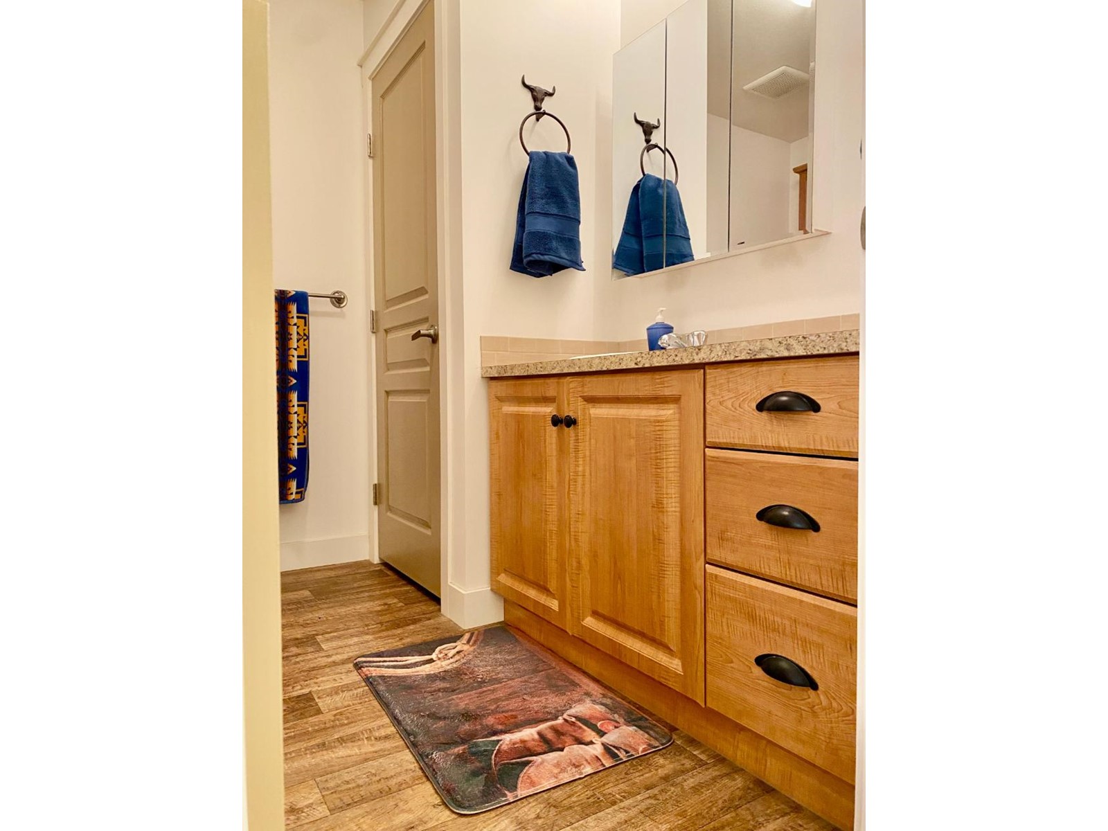 1800 Highway 3, Christina Lake, British Columbia  V0H 1E3 - Photo 15 - 2475086