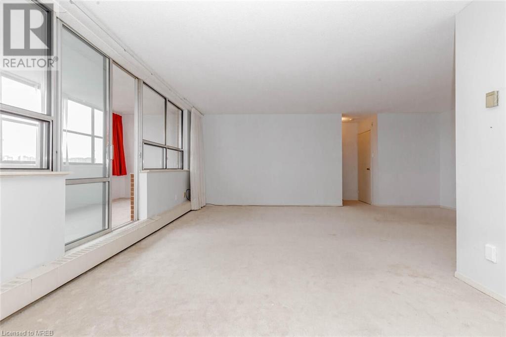 65 Westmount Road Unit# 805, Waterloo, Ontario  N2L 5G6 - Photo 15 - 40544101