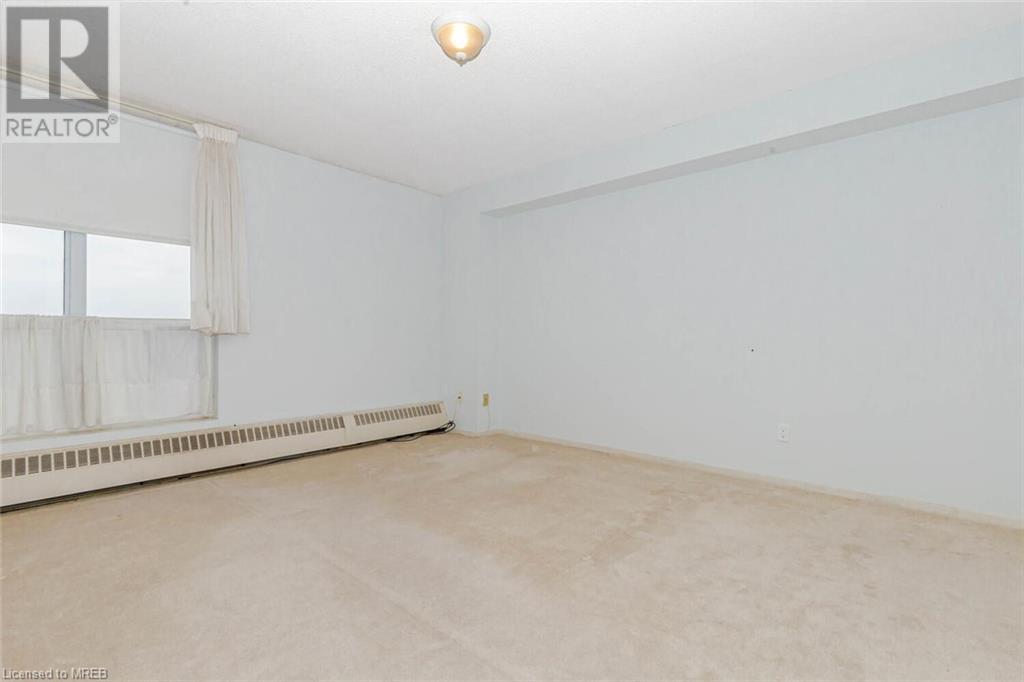 65 Westmount Road Unit# 805, Waterloo, Ontario  N2L 5G6 - Photo 21 - 40544101