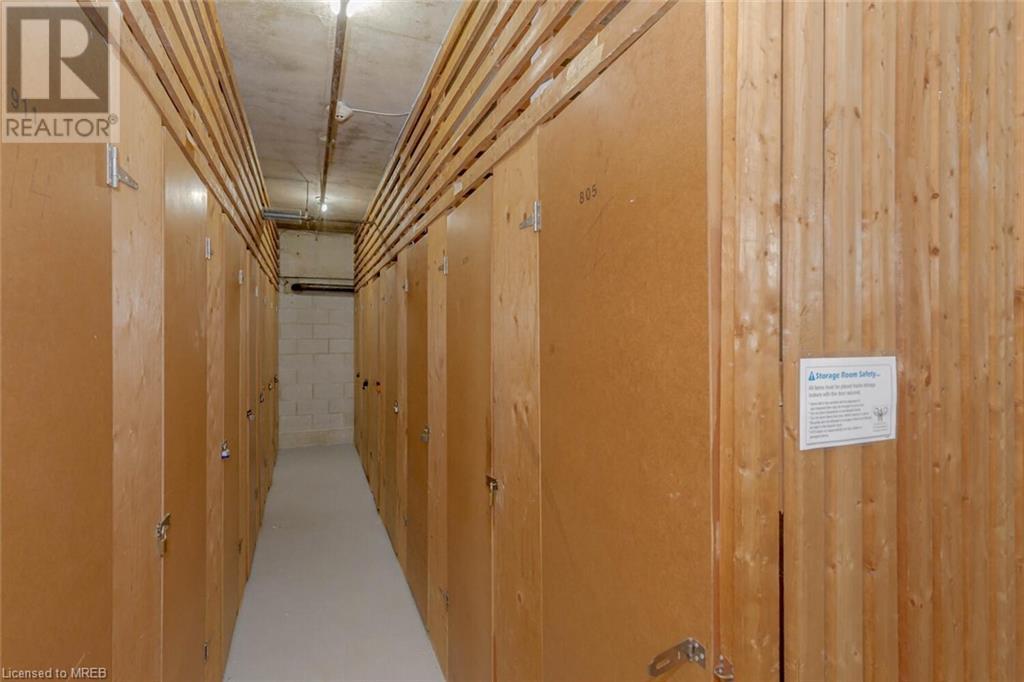 65 Westmount Road Unit# 805, Waterloo, Ontario  N2L 5G6 - Photo 38 - 40544101
