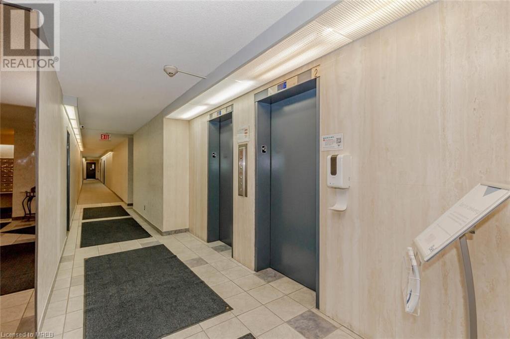 65 Westmount Road Unit# 805, Waterloo, Ontario  N2L 5G6 - Photo 5 - 40544101
