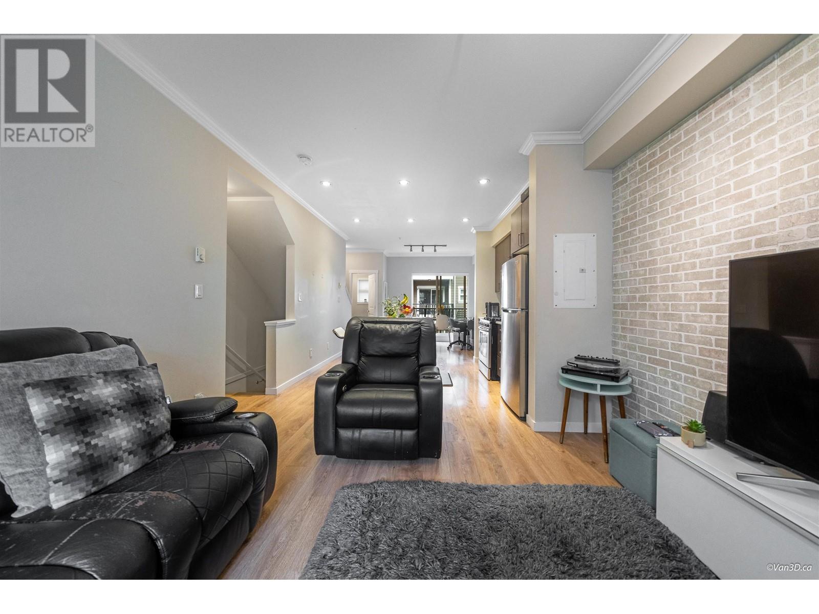 16 1111 Ewen Avenue, New Westminster, British Columbia  V3M 5E6 - Photo 9 - R2852101