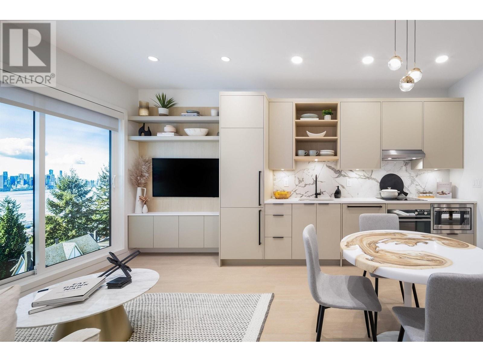 468 438 E 3rd Street, North Vancouver, British Columbia  V7L 1G2 - Photo 4 - R2852159