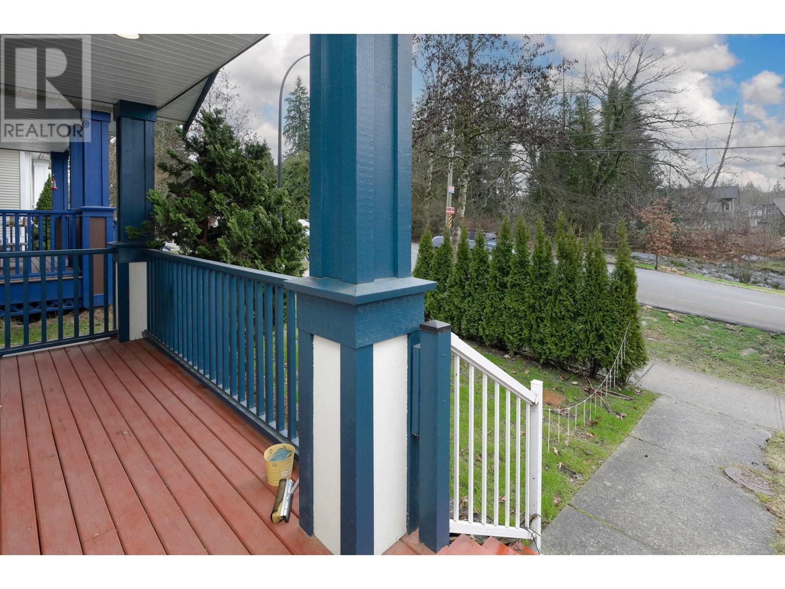 24117 102 Avenue, Maple Ridge, British Columbia  V2W 2A2 - Photo 2 - R2852140
