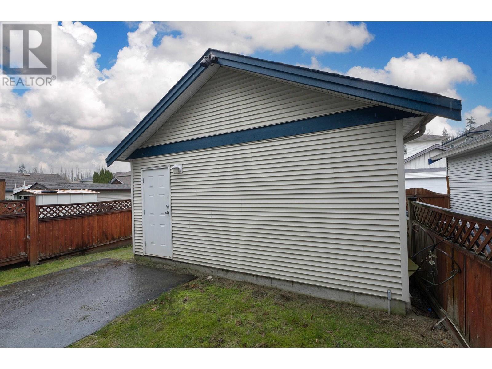 24117 102 Avenue, Maple Ridge, British Columbia  V2W 2A2 - Photo 27 - R2852140