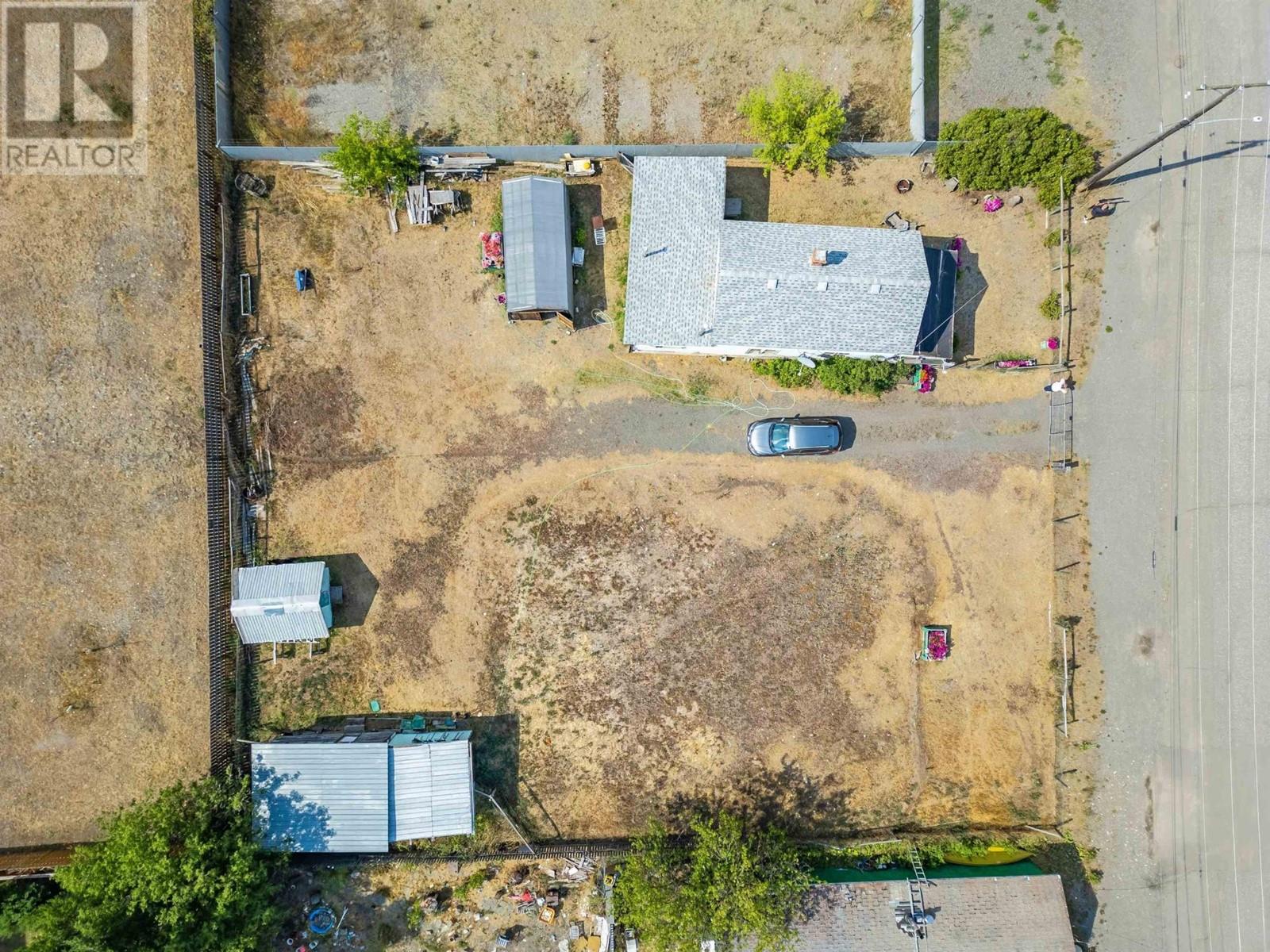 307 Smith Ave, Clinton, British Columbia  V0K 1K0 - Photo 15 - 176841
