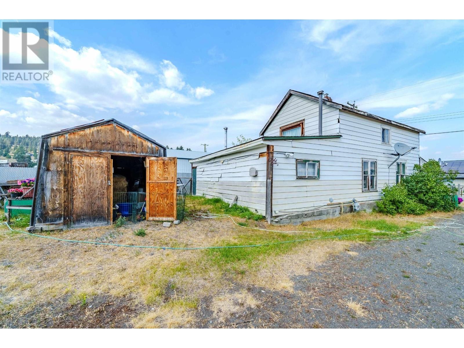 307 Smith Ave, Clinton, British Columbia  V0K 1K0 - Photo 14 - 176841
