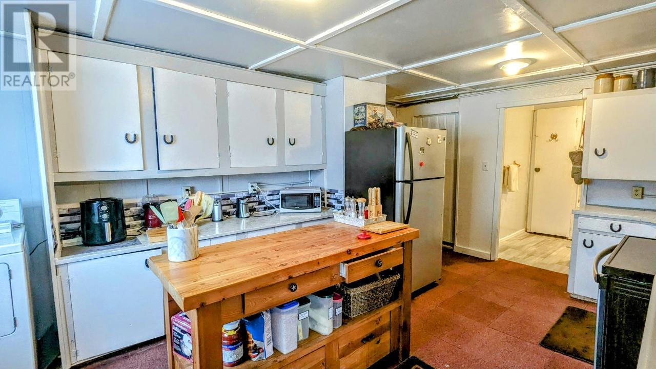 307 Smith Ave, Clinton, British Columbia  V0K 1K0 - Photo 3 - 176841