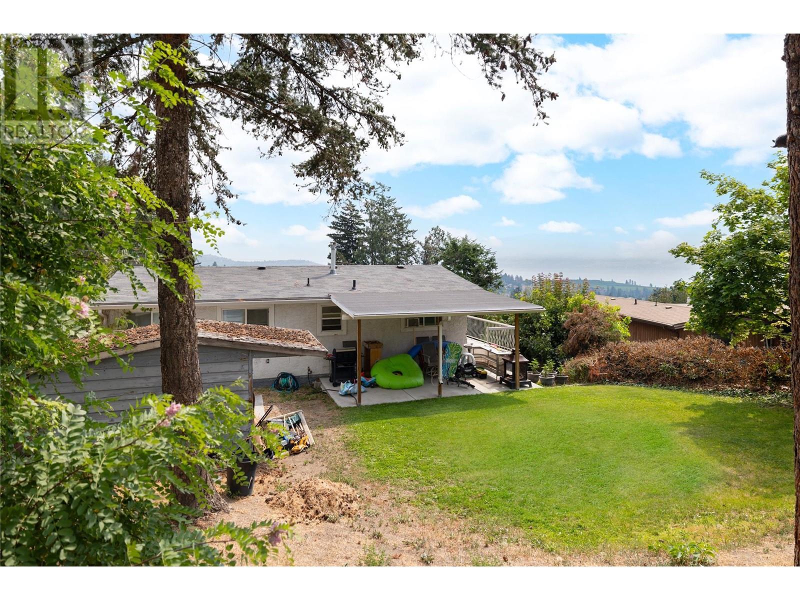 3756 Salloum Road West Kelowna