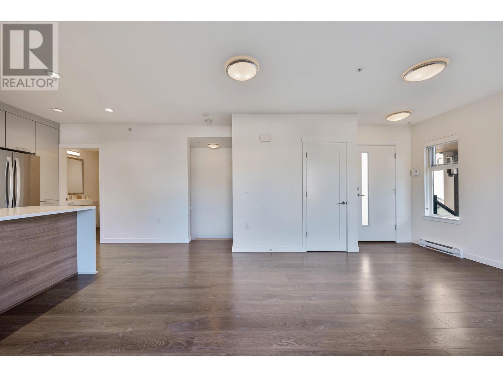 2735 Ward Street, Vancouver, British Columbia  V5R 4S6 - Photo 11 - R2852100