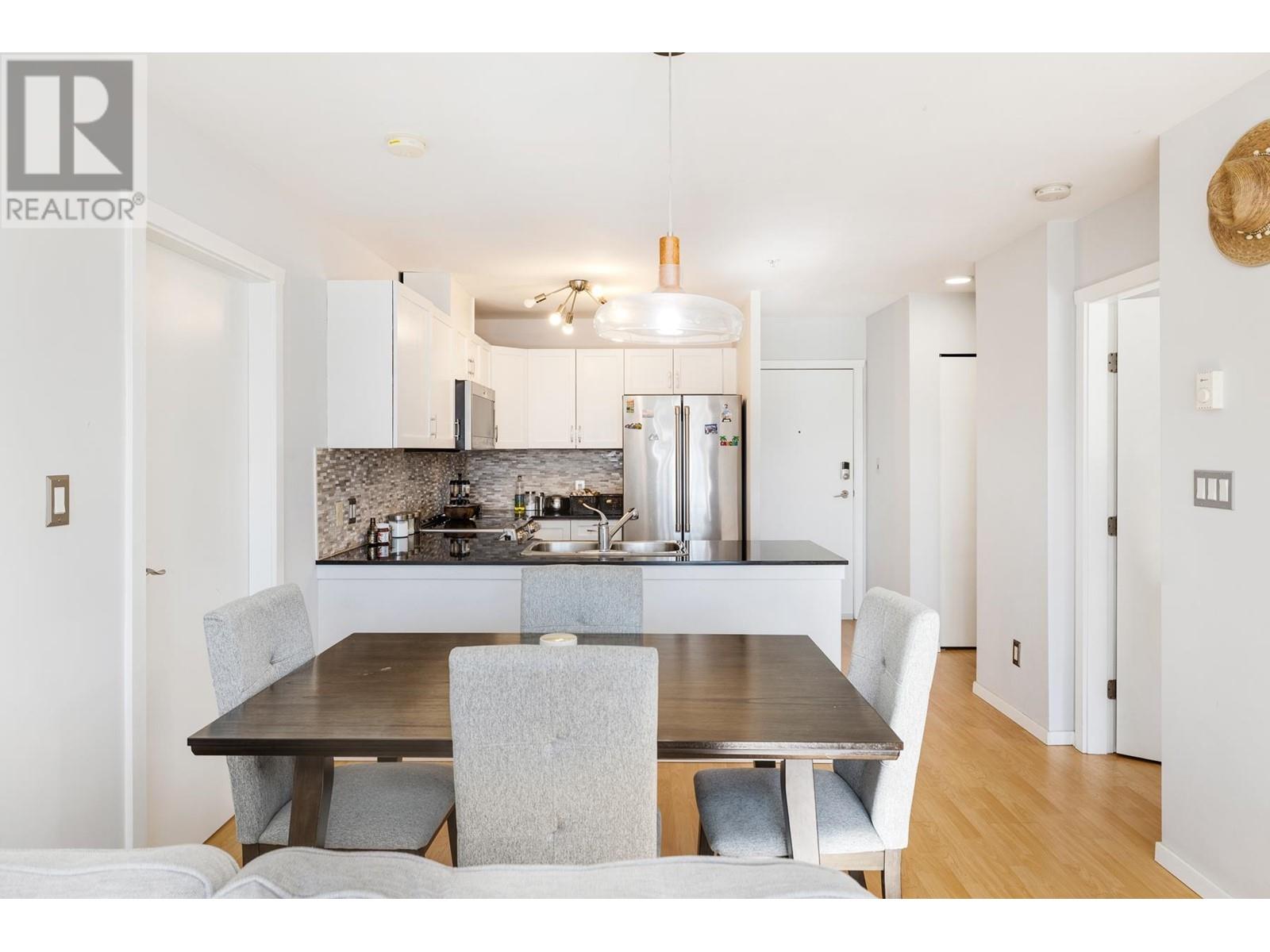 408 315 Knox Street, New Westminster, British Columbia  V3L 0B5 - Photo 8 - R2852308